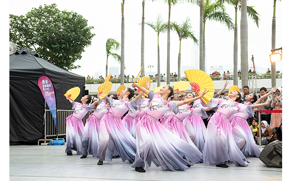 Hong Kong Schools Dance Association : Maryknoll Convent School (Chinese Dance)