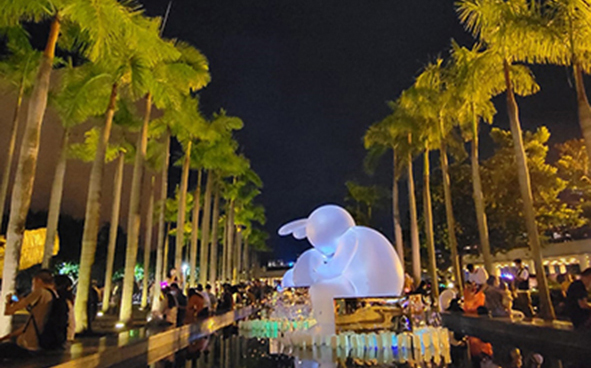 “The Other Side of the Moon” - Hong Kong Cultural Centre Piazza