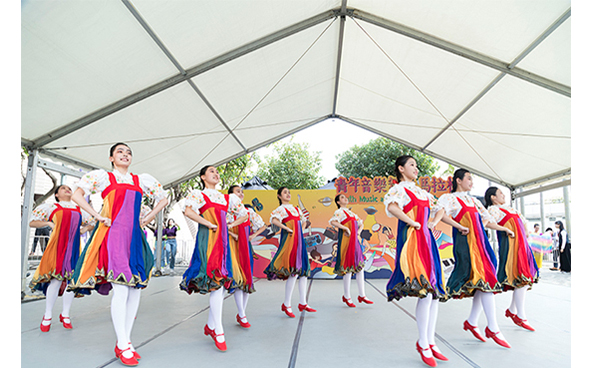 Hong Kong Schools Dance Association : SKH Bishop Mok Sau Tseng Secondary School (Western Dance)